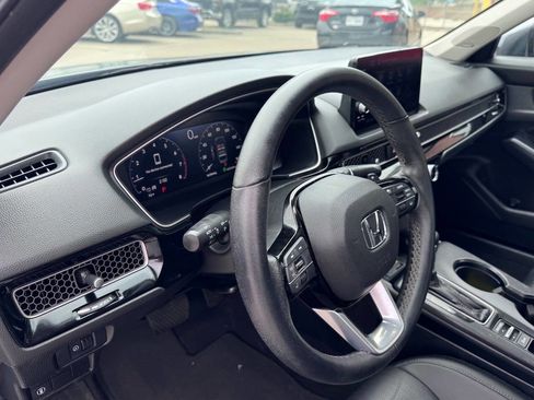 Used 2024 Honda Civic Touring image 19