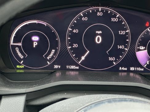 Certified 2025 MAZDA CX-90 Plug-In Hybrid w/Premium Sport image 26