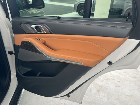 New 2026 BMW X5 xDrive40i image 16