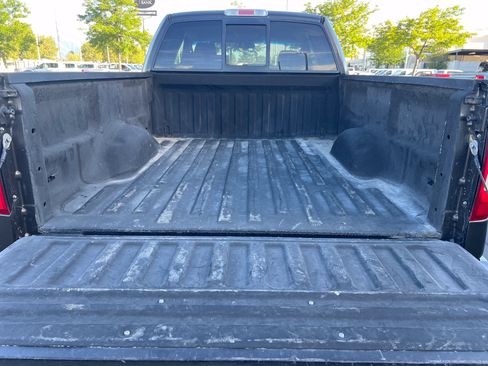 Used 2005 Ford F150 Lariat AWD/4WD image 24