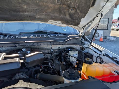 Used 2017 Ford F250 XL w/ Power Equipment Group image 25