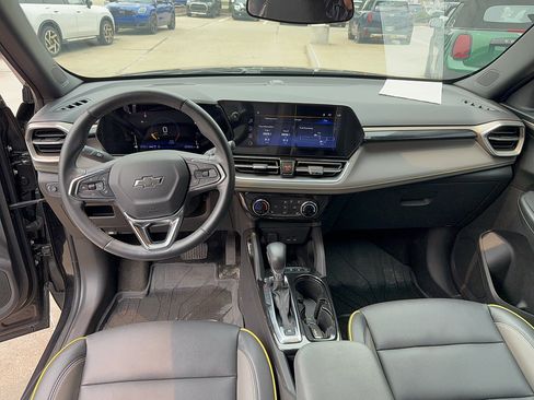 Used 2025 Chevrolet TrailBlazer ACTIV w/ Driver Confidence Package AWD/4WD image 7