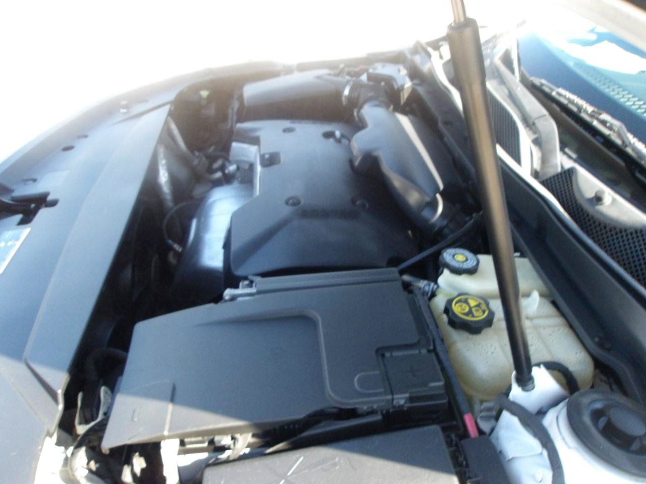 Used 2018 Chevrolet Impala LT FWD image 28