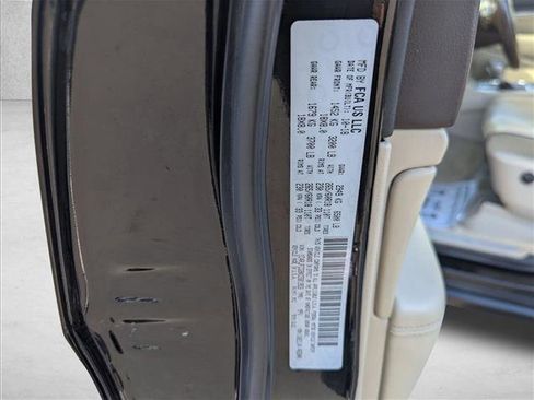 Used 2019 Jeep Grand Cherokee Overland image 26