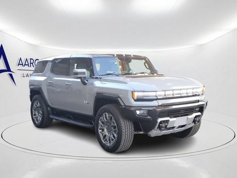 Used 2025 GMC Hummer EV 3X AWD/4WD image 3