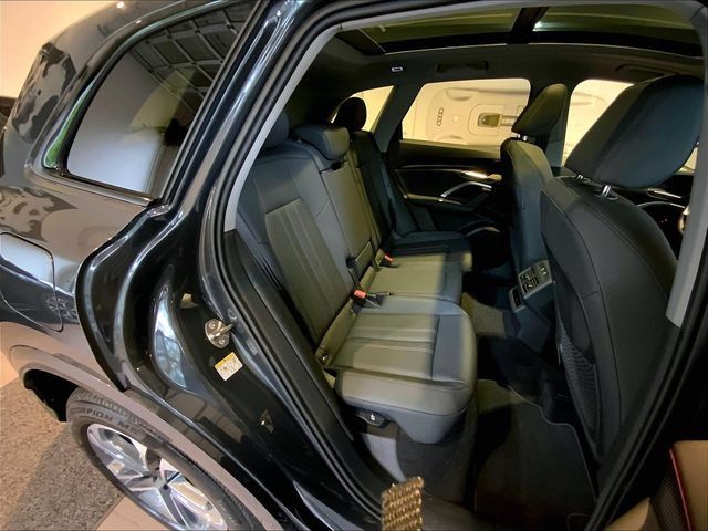 New 2026 Audi Q5 2.0T AWD/4WD image 11