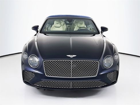 Used 2022 Bentley Continental GT image 38
