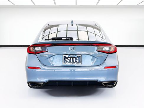 Used 2024 Honda Civic Sport Touring image 5