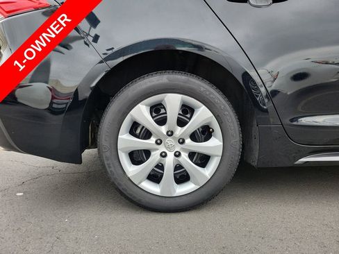 Used 2024 Toyota Corolla LE FWD image 7