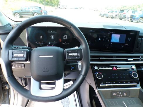Certified 2025 Hyundai Santa Fe XRT AWD/4WD image 10