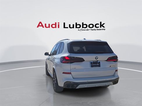 Used 2026 BMW X5 M60i image 7