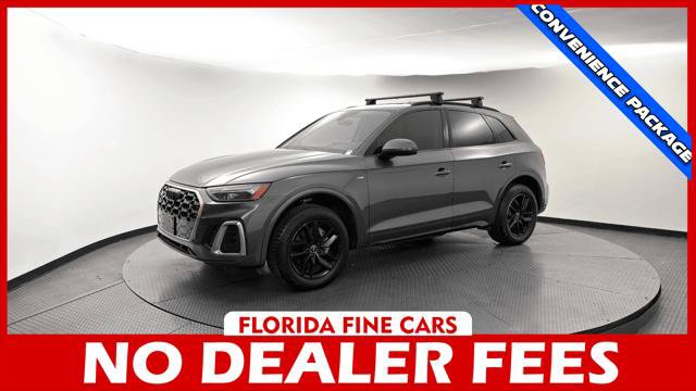 Used 2022 Audi Q5 2.0T Premium w/ Convenience Package AWD/4WD image 1