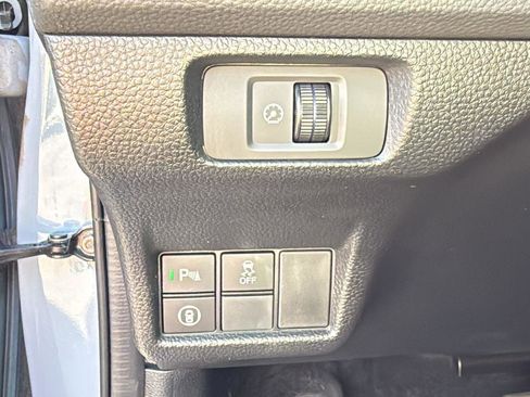 Used 2022 Honda Civic Sport Touring image 8