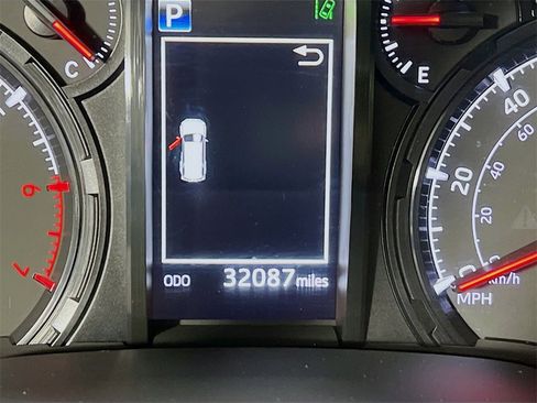 Certified 2024 Toyota 4Runner SR5 Premium image 12