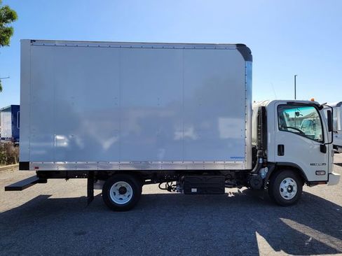 New 2024 Isuzu NPR image 6