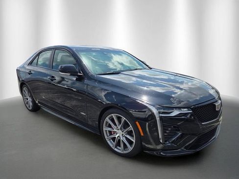 Used 2025 Cadillac CT4 V w/ Navigation Package RWD image 5