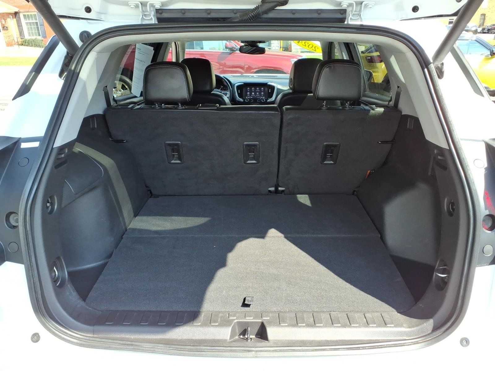 Certified 2024 GMC Terrain SLT AWD/4WD image 15
