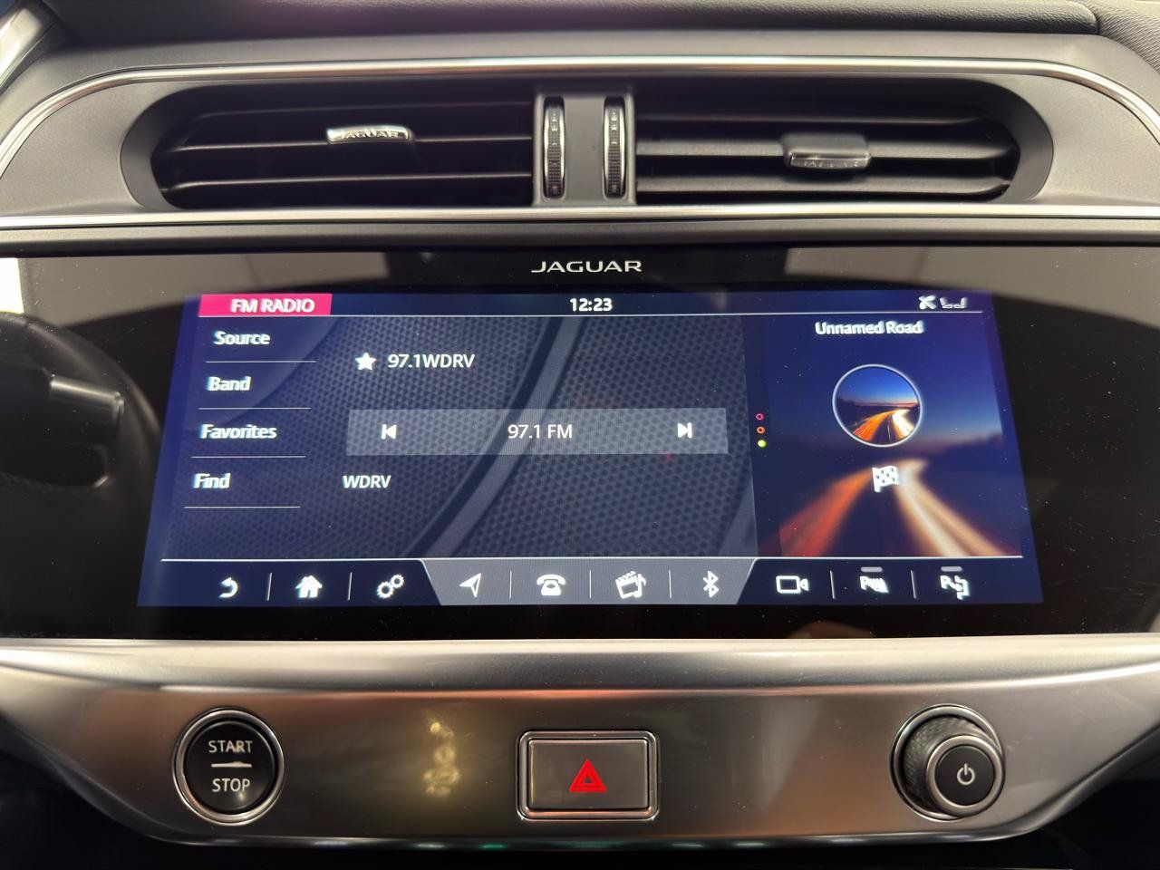 Used 2020 Jaguar I-PACE SE AWD/4WD image 21