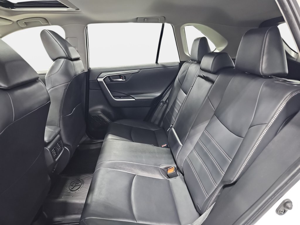 Used 2019 Toyota RAV4 Limited w/ All Weather Liner Package AWD/4WD image 12