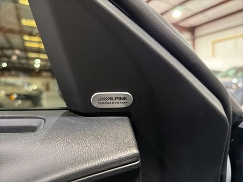 Used 2022 Dodge Charger SRT Hellcat image 27