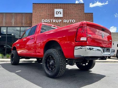 Used 2016 RAM 1500 Classic SLT AWD/4WD image 4