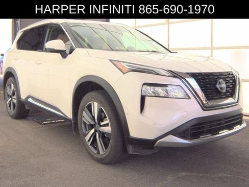 Used 2023 Nissan Rogue Platinum AWD/4WD image 4