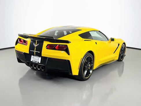 Used 2019 Chevrolet Corvette Stingray Coupe RWD image 7