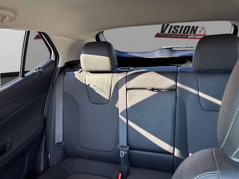 Used 2023 Buick Encore GX Select w/ Sport Touring Package image 19