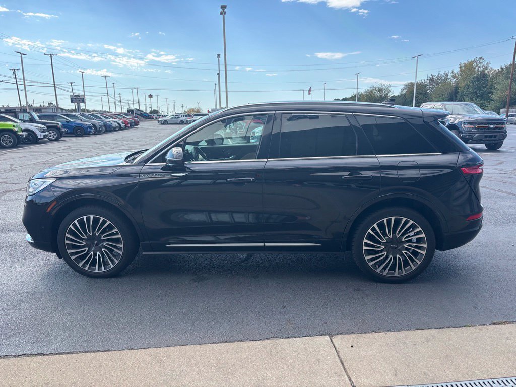 Used 2020 Lincoln Corsair Reserve w/ Equipment Group 202A AWD/4WD image 8