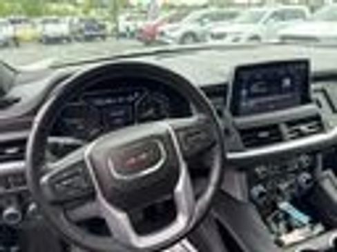 Used 2021 GMC Yukon SLT w/ SLT Luxury Plus Package AWD/4WD image 11