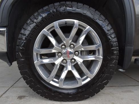 Used 2019 GMC Sierra 1500 SLT w/ SLT Premium Plus Package AWD/4WD image 14