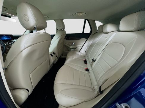 Used 2022 Mercedes-Benz GLC 300 4MATIC image 22