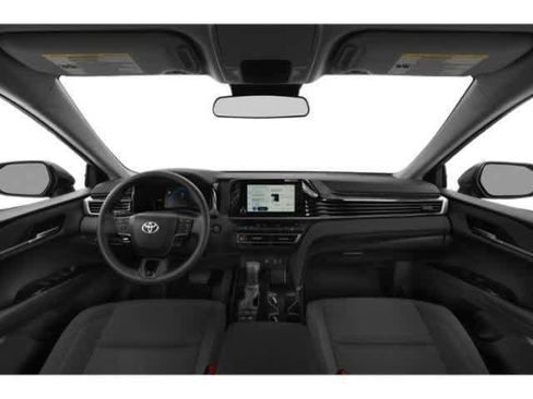 Used 2025 Toyota Camry LE FWD image 4