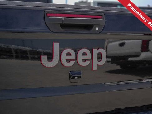 Used 2020 Jeep Gladiator Rubicon w/ Trailer Tow Package AWD/4WD image 10