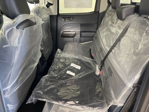 New 2026 Ford Maverick Lobo AWD/4WD image 4