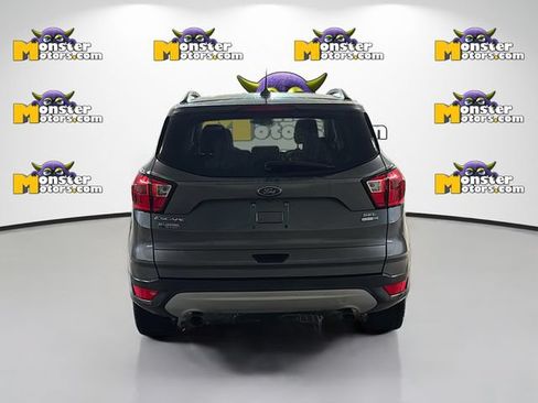 Used 2019 Ford Escape SEL AWD/4WD image 5