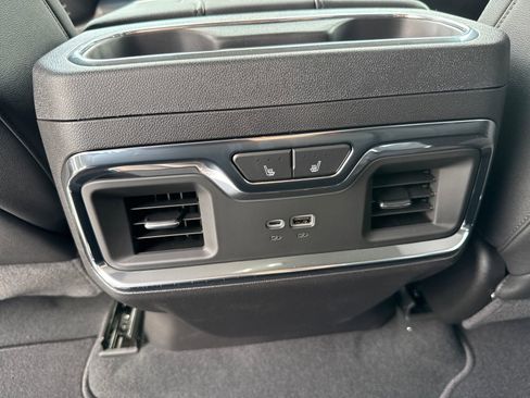 New 2026 GMC Sierra 1500 SLT AWD/4WD image 17