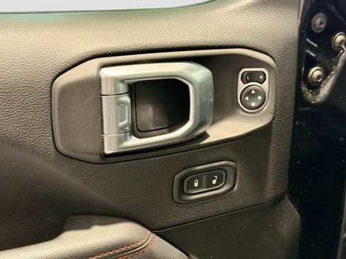 Used 2022 Jeep Gladiator Rubicon w/ LED Lighting Group image 17