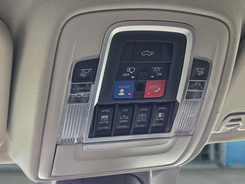 Used 2022 RAM 1500 Limited AWD/4WD image 27