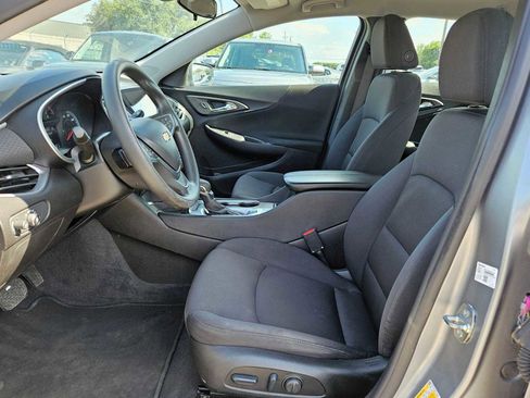 Used 2023 Chevrolet Malibu LT FWD image 17