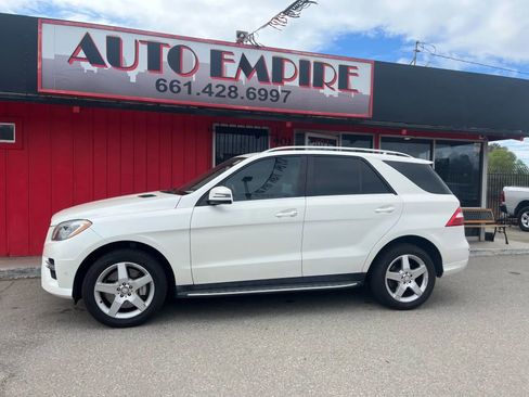 Used 2013 Mercedes-Benz ML 550 4MATIC image 1