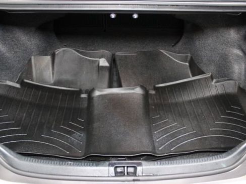 Used 2015 Toyota Camry XLE image 23