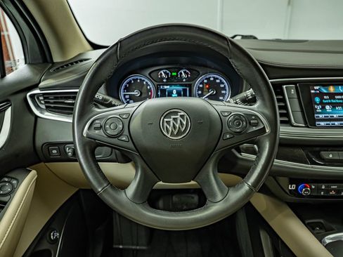 Used 2019 Buick Enclave Essence FWD image 23