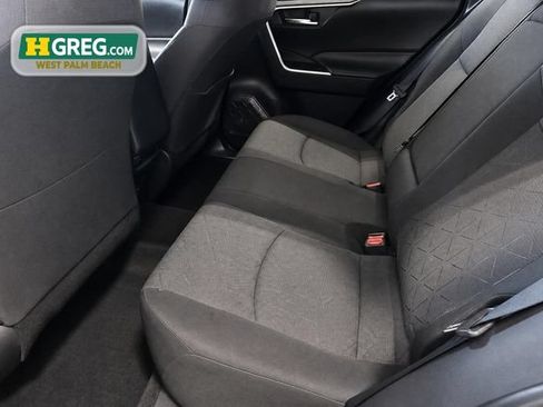Used 2022 Toyota RAV4 XLE w/ Convenience Package AWD/4WD image 14