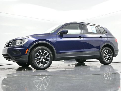 Used 2021 Volkswagen Tiguan S image 41