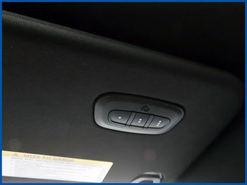 Used 2019 RAM 1500 Laramie image 19