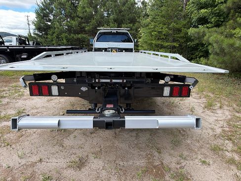 New 2025 RAM 5500 2WD Regular Cab image 8