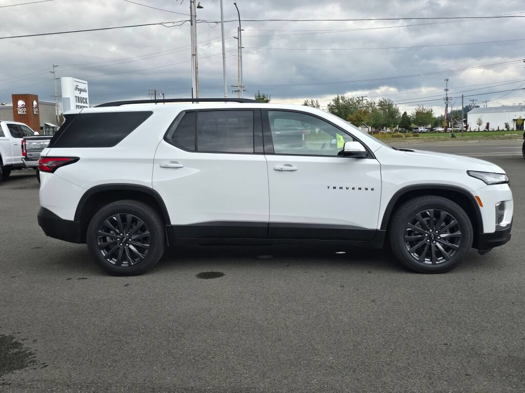 Used 2022 Chevrolet Traverse RS AWD/4WD image 5