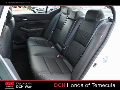 Used 2023 Nissan Altima 2.5 SR image 18