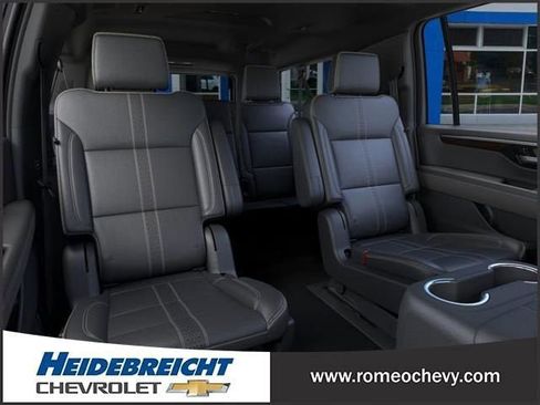 New 2025 Chevrolet Suburban High Country image 18
